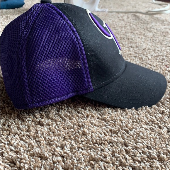 Colorado Rockies Hat - Picture 2 of 2